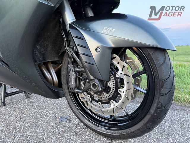 kawasaki - gtr-1400