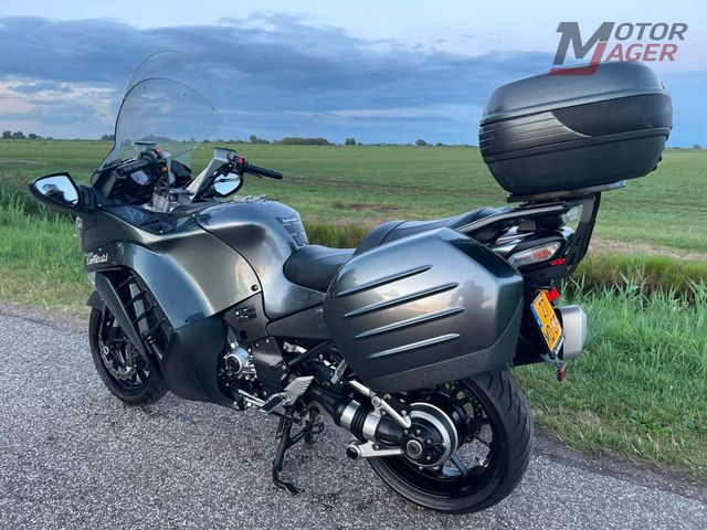 kawasaki - gtr-1400