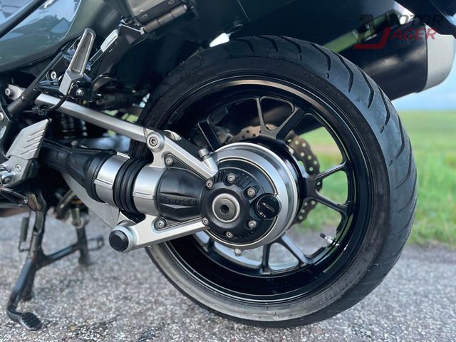kawasaki - gtr-1400