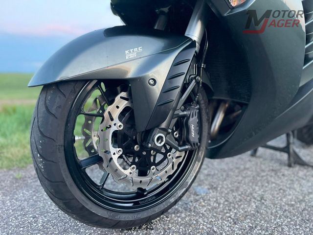 kawasaki - gtr-1400