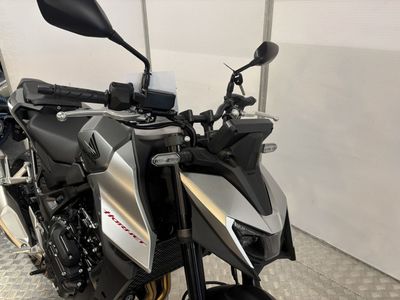 HONDA CB 750 HORNET – foto 3