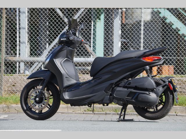 piaggio - beverly-400
