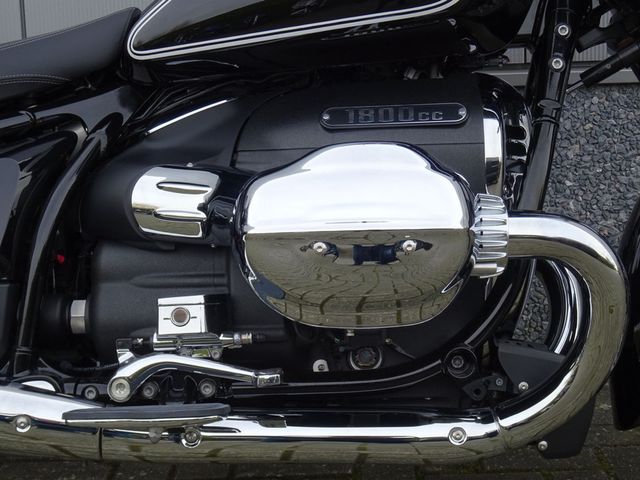 bmw - r-18-b