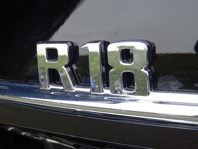 bmw - r-18-b