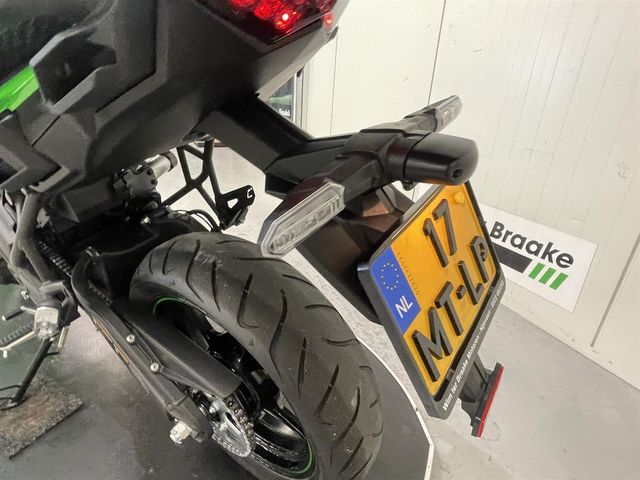 kawasaki - versys-650-abs