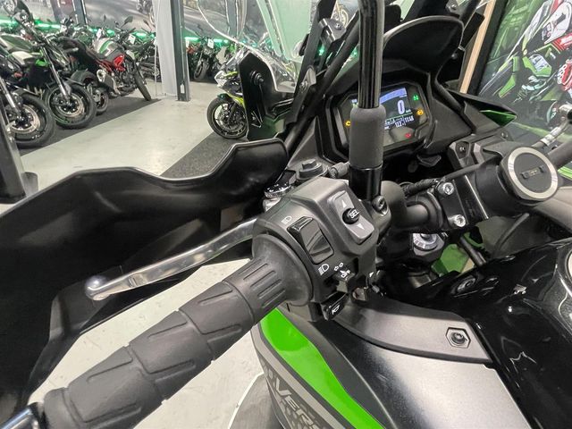 kawasaki - versys-650-abs