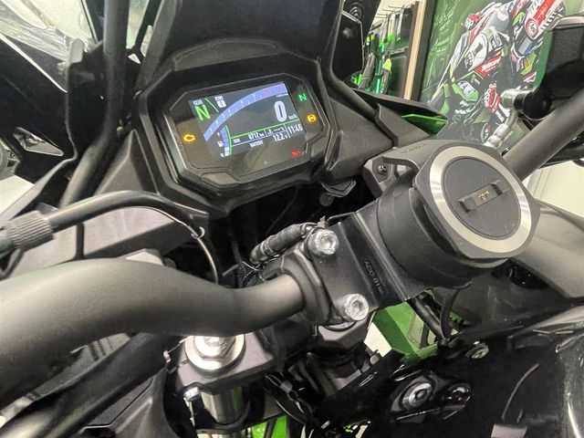 kawasaki - versys-650-abs