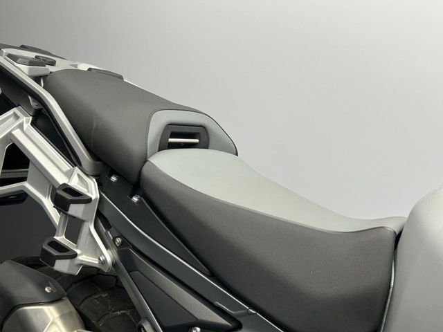 bmw - r-1300-gs-adventure