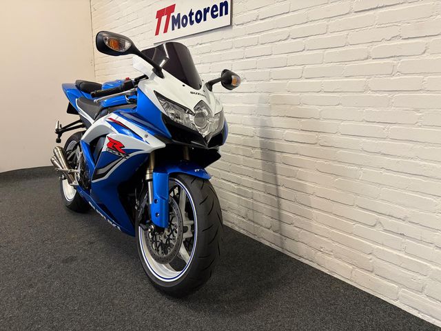 suzuki - gsx-r-600