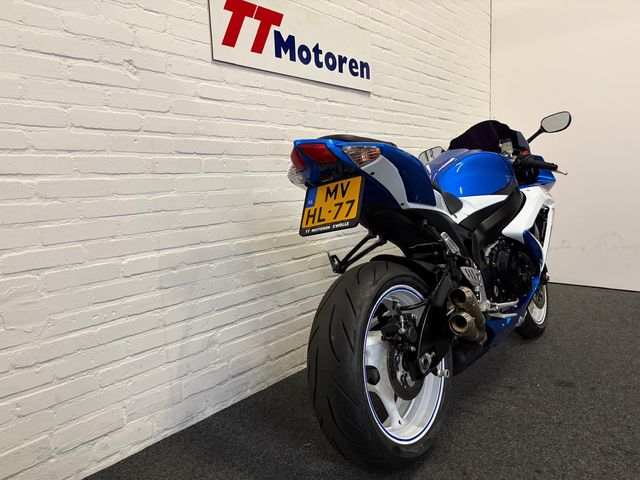 suzuki - gsx-r-600