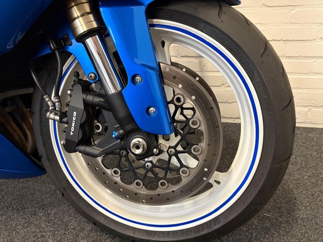 suzuki - gsx-r-600