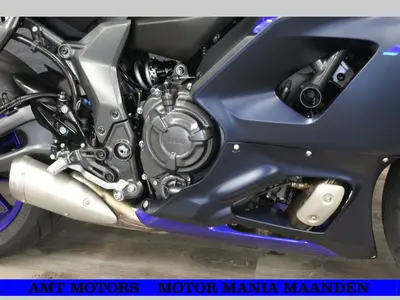 YAMAHA R7 – foto 3