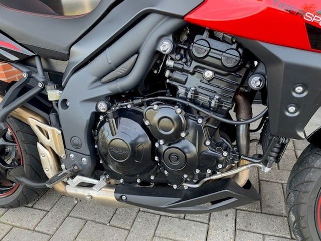 triumph - tiger-1050-sport