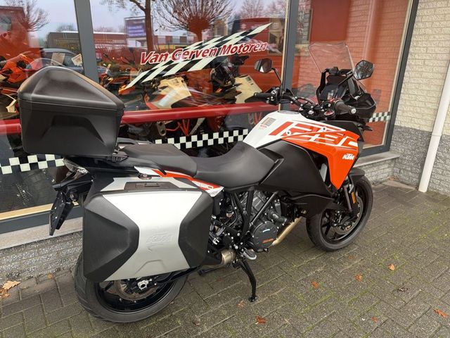 ktm - 1290-super-adventure-s