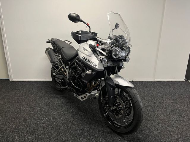 triumph - tiger-800-xrx