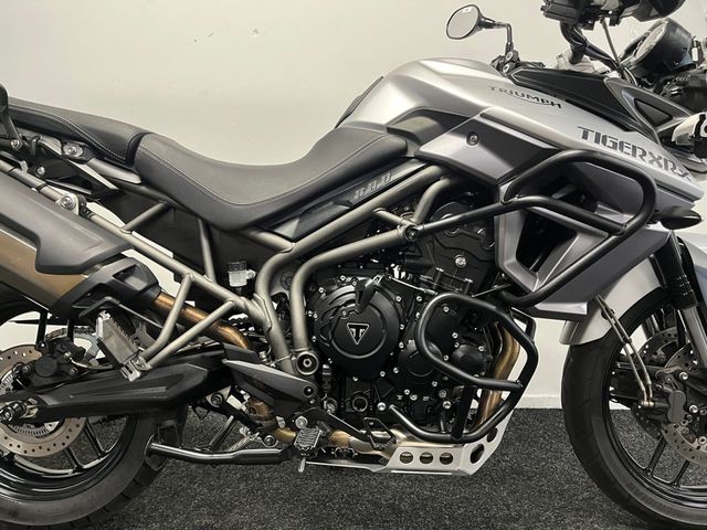 triumph - tiger-800-xrx