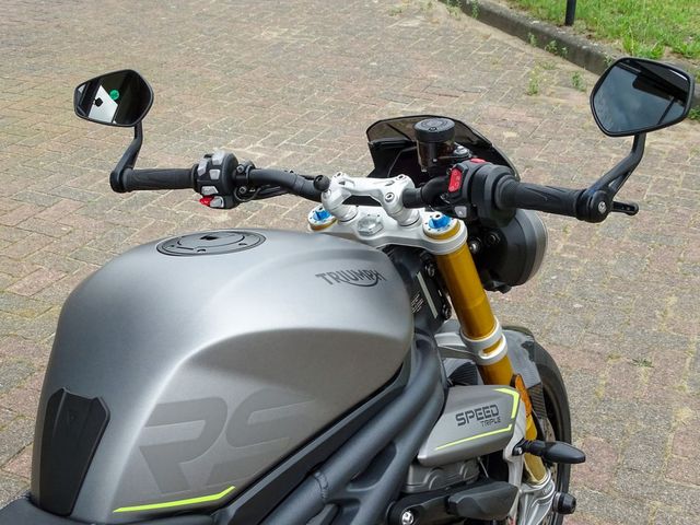 triumph - speed-triple-1200-rs