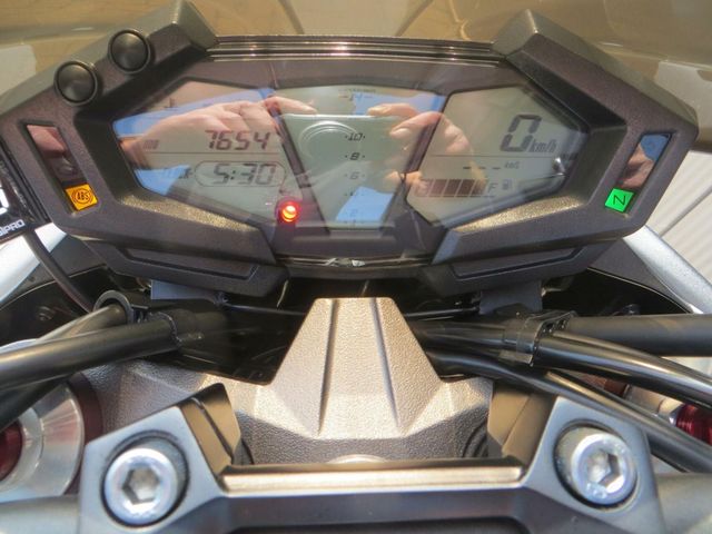 kawasaki - z-800-abs