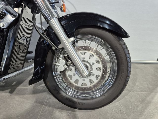 suzuki - vl-800-volusia