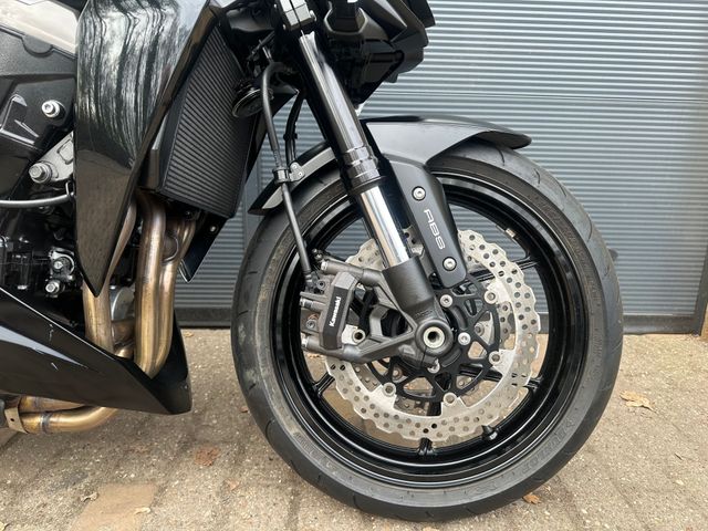 kawasaki - z1000-abs