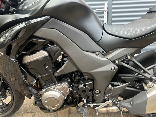 kawasaki - z1000-abs