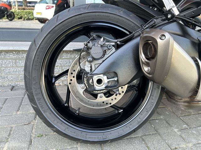 suzuki - gsx-s-1000