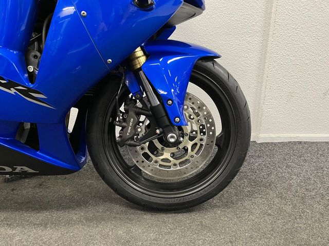 honda - cbr-600-rr