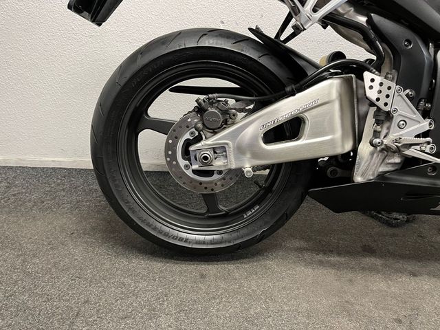 honda - cbr-600-rr