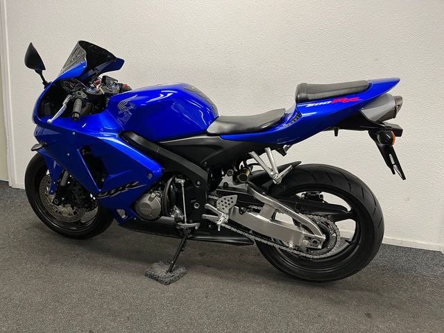 honda - cbr-600-rr