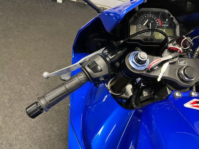 honda - cbr-600-rr