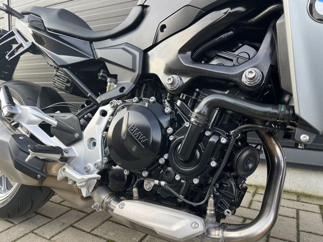 bmw - f-900-r