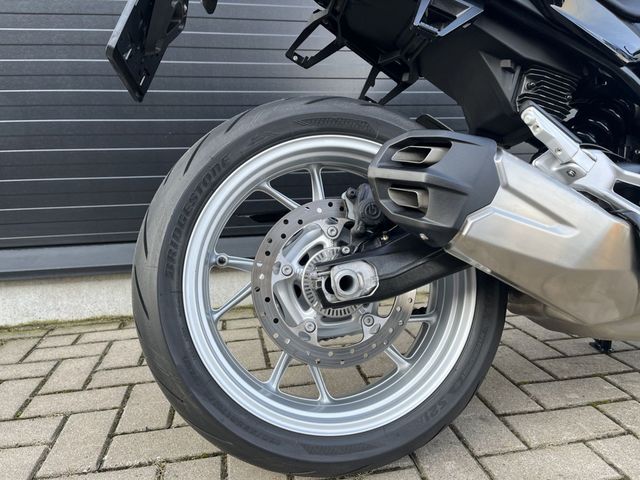 bmw - f-900-r