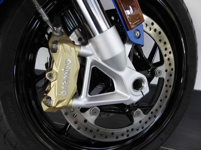 bmw - r-1250-rs