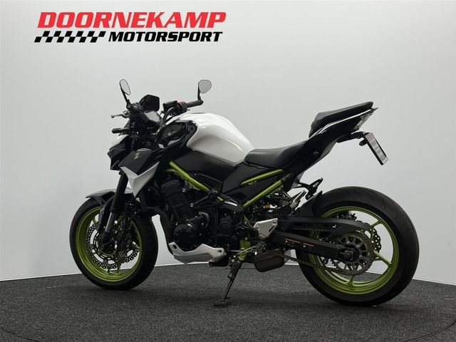 kawasaki - z900
