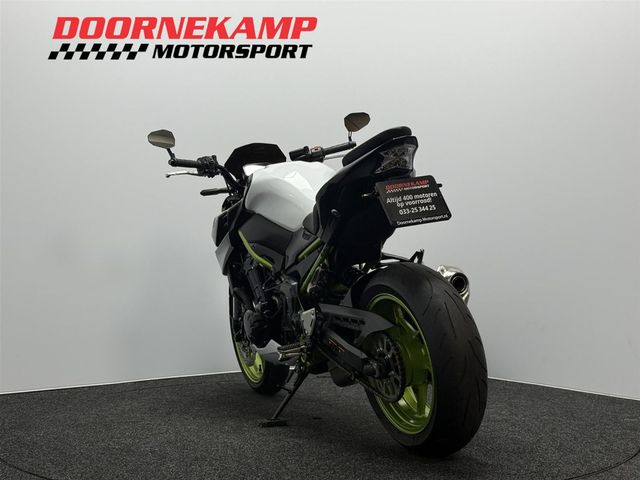 kawasaki - z900