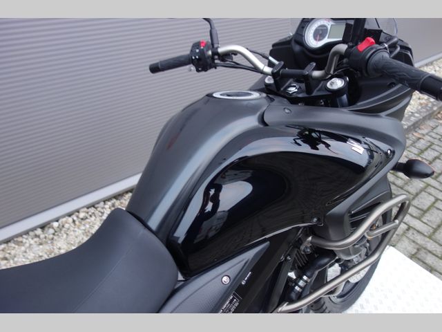 suzuki - v-strom-dl-650-abs