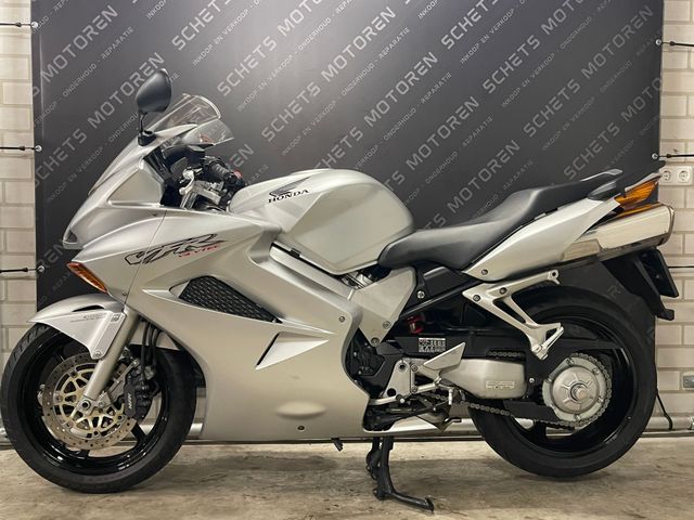 honda - vfr-800-fi