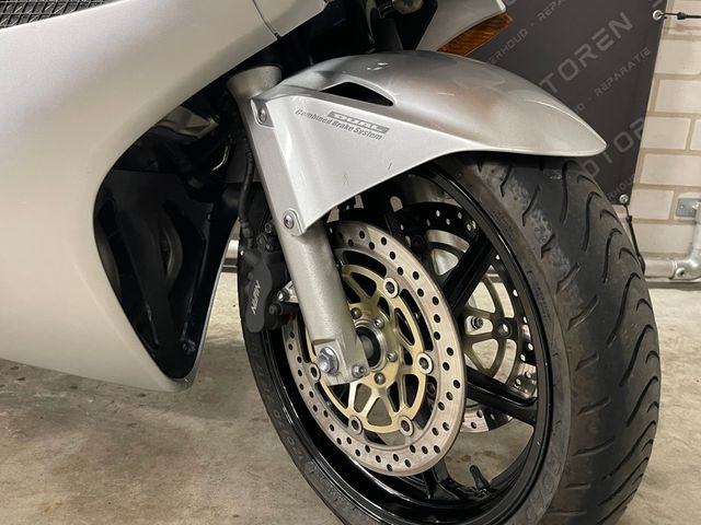 honda - vfr-800-fi