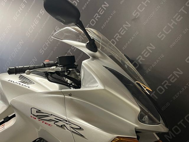 honda - vfr-800-fi