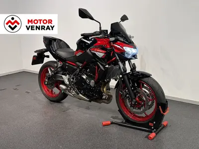 KAWASAKI Z650 – foto 3