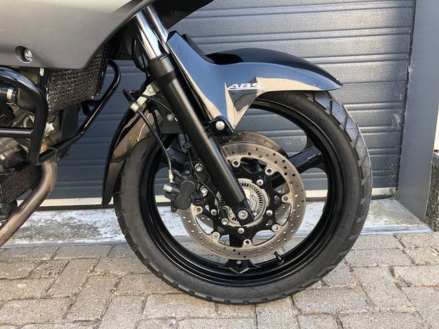 suzuki - v-strom-650-abs