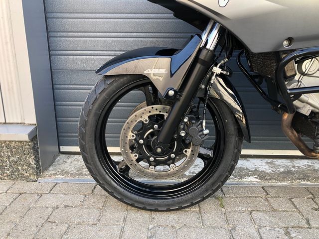 suzuki - v-strom-650-abs