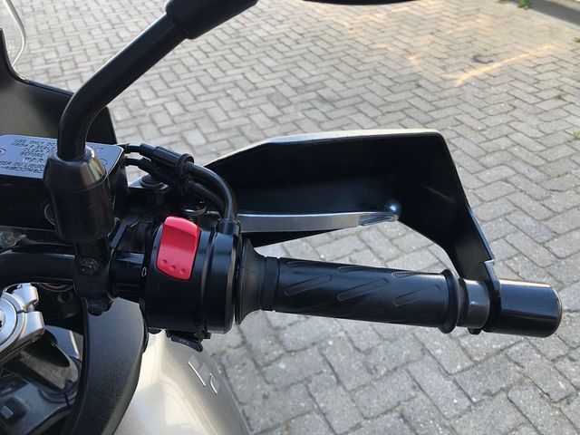 suzuki - v-strom-650-abs