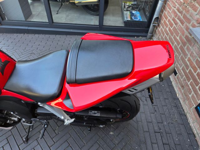 honda - cbr-1000-rr-fireblade