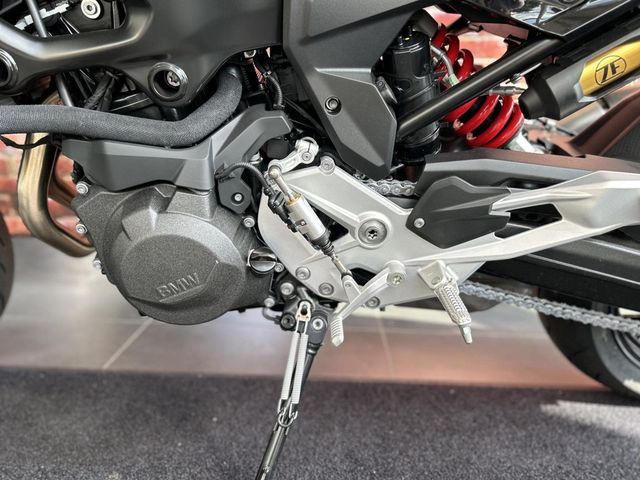bmw - f-900-r