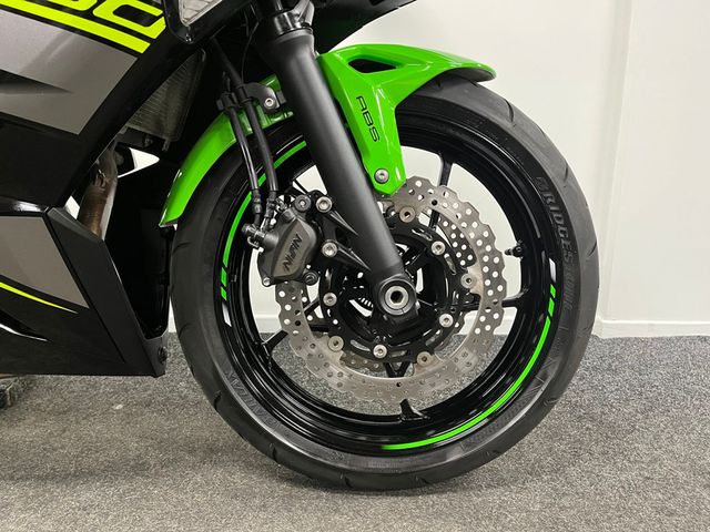 kawasaki - ninja-650-krt-edition