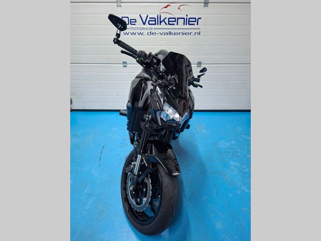 kawasaki - z900