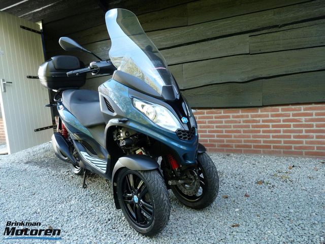 piaggio - mp3-300-hpe-sport