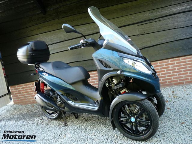 piaggio - mp3-300-hpe-sport