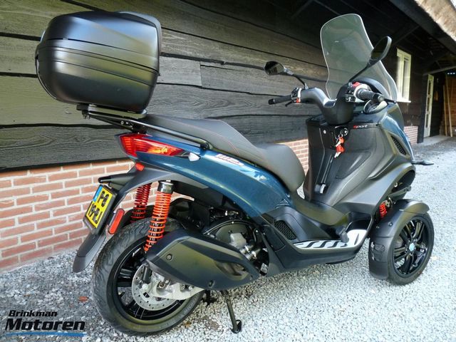 piaggio - mp3-300-hpe-sport